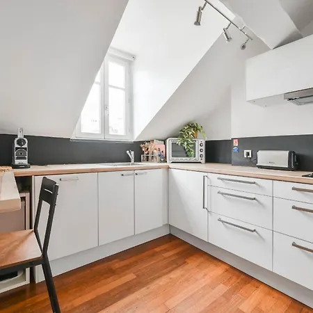 Hyper Centre Metro 4pers Wifi Apartman Levallois-Perret